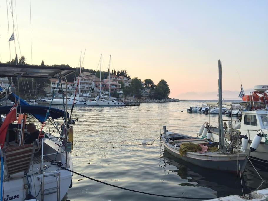 Summer Senses In Kassiopi Exterior photo